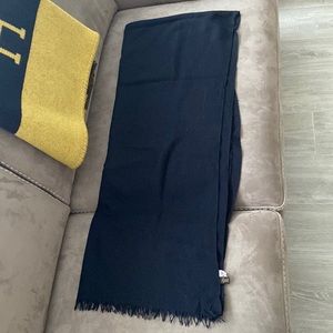 ⭐️🌴YSL Yves Saint Laurent 70% Cashmere 30% Silk Scarf